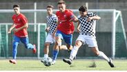 Jogadores em ação durante a partida