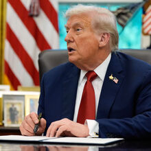<![CDATA[ Trump considera interessante a ideia russa de um túnel a ligar ao Alasca ]]>