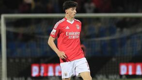 Florentino sai e Manu acelera: médio do Benfica já corre no relvado