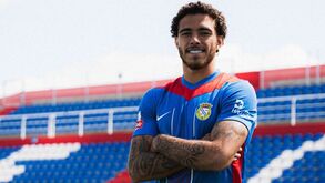 Figueiredo apresentado no Alverca