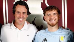 Aston Villa assegura dois craques no último dia: Jadon Sancho e Harvey Elliott