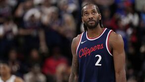 Contrato fantasma na NBA: Kawhi Leonard recebeu 28 milhões de dólares... sem trabalhar