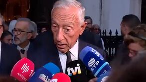 Marcelo Rebelo de Sousa pede o 