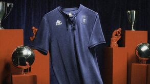 Génova presta homenagem à cidade no terceiro equipamento da época