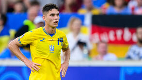 A casa de Sudakov, jogador ucraniano, em Kiev, foi destruída após um ataque russo