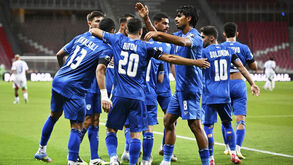 Jogadores da Itália a festejar