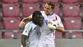 A crónica do Israel-Itália, 4-5: Azzurri sobrevivem à montanha-russa