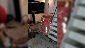 Vídeo mostra estragos em barco da flotilha humanitária atacado por drone