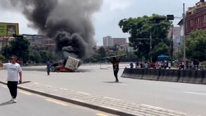 Primeiro-ministro do Nepal cede à pressão dos protestos violentos e demite-se