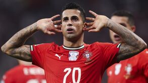 João Cancelo destacou-se no jogo