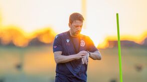 Nandinho arranca defesa do título no Bahrain com uma vitória clara