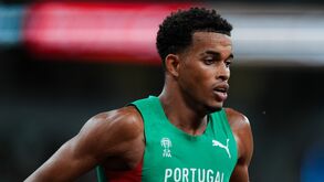 Etson Barros eliminado nos 3.000 metros obstáculos do Mundial