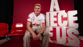 Harder rende 24 milhões fixos ao Sporting que ainda pode receber mais 6 por objetivos