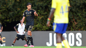 David Sousa marca na estreia e tem 