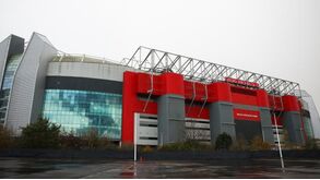Manchester United revela receitas de 768 milhões de euros numas das suas piores épocas sempre