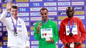 Isaac Nader já recebeu medalha de campeão do Mundo: «Tentei conter-me... não queria chorar»