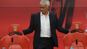 José Mourinho: «É um contrato com uma grande ética»