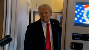 «O tipo não tinha talento»: Trump 'ataca' Jimmy Kimmel e faz novas... sugestões
