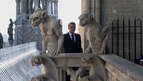 Macron inaugurou as torres de Notre Dame  