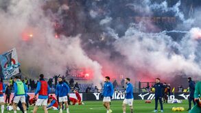 A ferver: Elementos de claques estrangeiras no Lazio-Roma