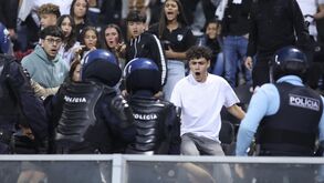 Movimentação de adeptos do V. Guimarães leva a intervenção da PSP no D. Afonso Henriques