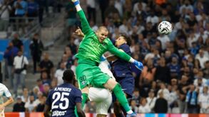 Marselha-PSG, 1-0: Campeão cai do cavalo