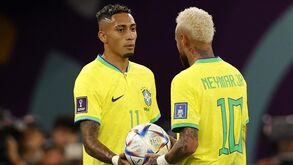 Neymar contesta posição de Raphinha na Bola de Ouro: «É demasiada sacanagem»