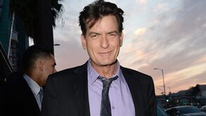 Charlie Sheen foi para a cama com mais de... 47 mil mulheres