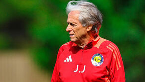 Jorge Jesus confirmado no Football Summit