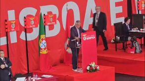 Luís Filipe Vieira vaiado na AG: veja como reagiu em momento de alta tensão