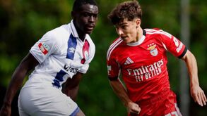 Benfica B-Torreense, 3-3: 'Bis' de Olívio Tomé nos descontos salva águias no Seixal