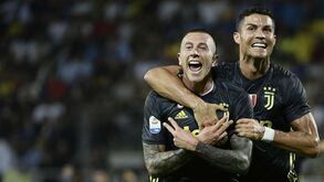 Bernardeschi não esquece Ronaldo: «Se quiseres ir comer gelado a Turim…»