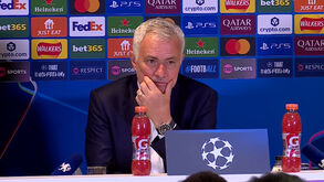 António Silva saiu lesionado e Mourinho faz ponto de situação: «Quando as tonturas chegam...»