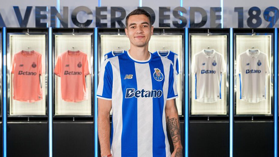 Oficial: Kiwior é reforço do FC Porto