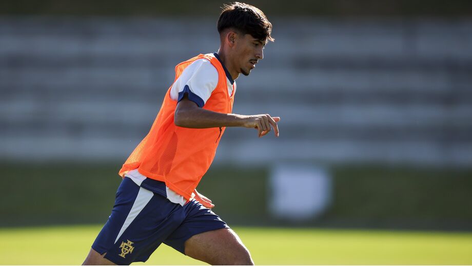 João Veloso durante o treino dos Sub-20