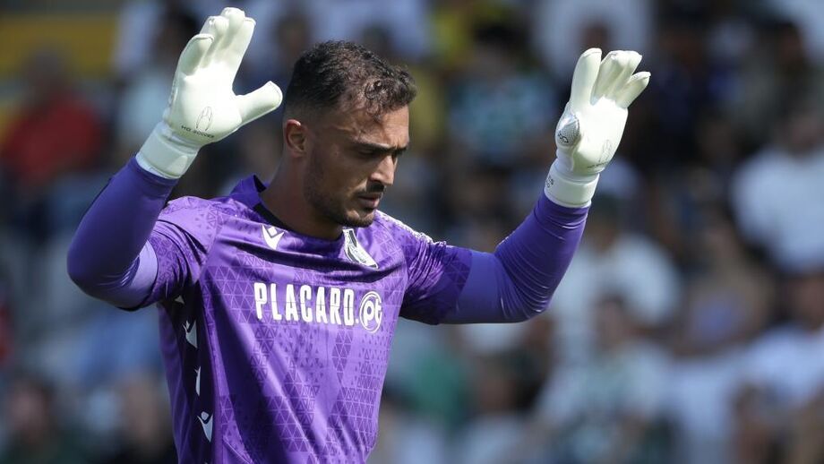 Charles, do V. Guimarães