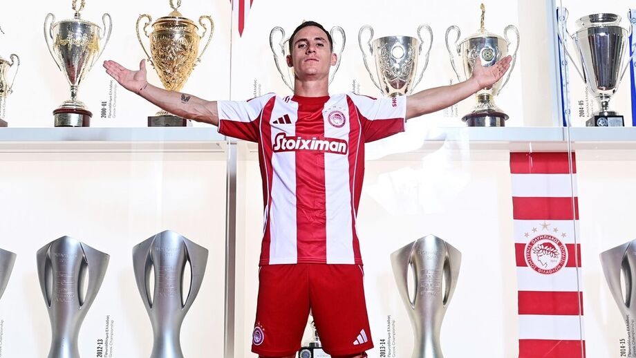 Podence regressa ao Olympiacos e promete mais sucessos