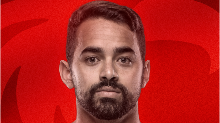 Luquinhas, reforço do Santa Clara