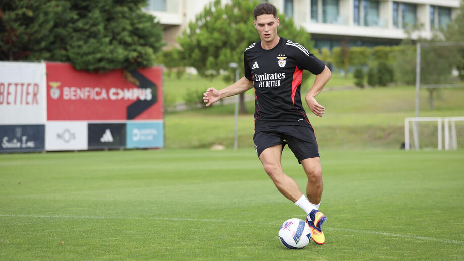 Sudakov comenta a transferência para o Benfica e adaptação a Lisboa