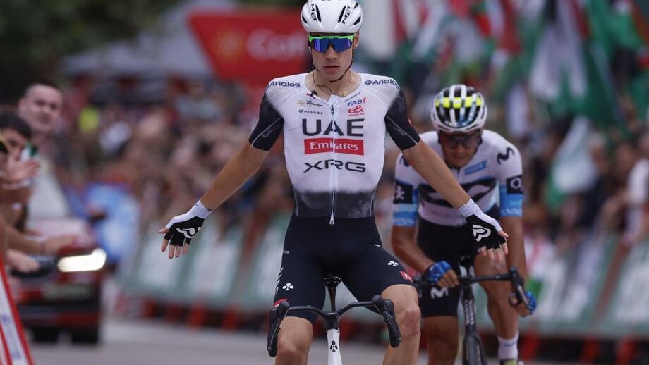 Ayuso ganha a 12.ª etapa da Vuelta e Vingegaard mantém vantagem sobre João Almeida