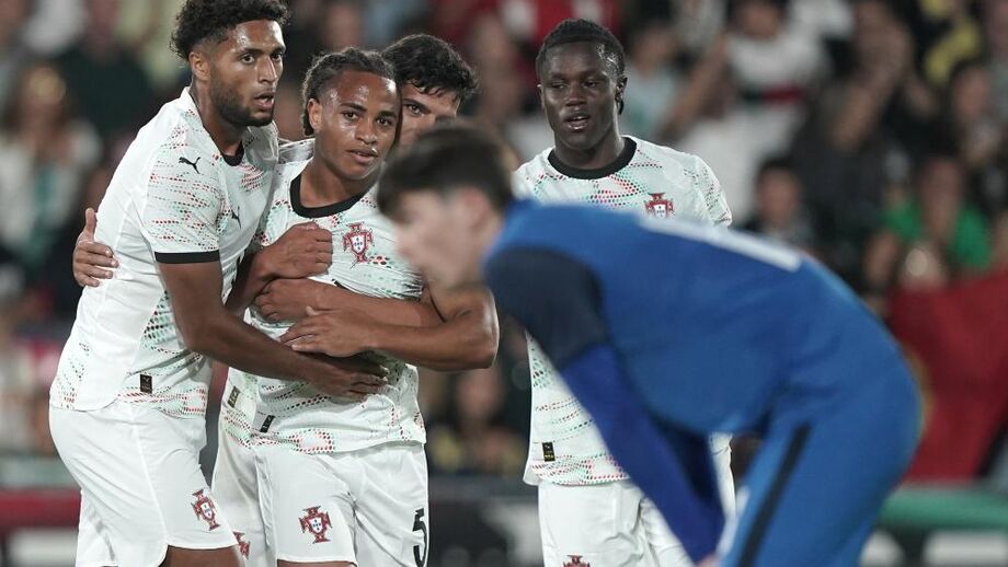 Barroso estreia-se com golo na vitória de Portugal sub-21 frente ao Azerbaijão