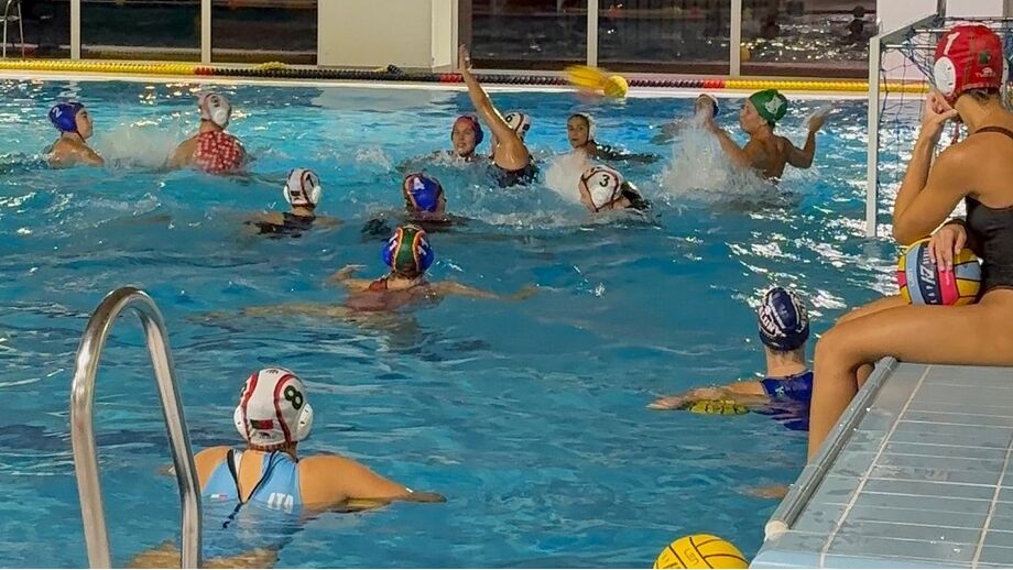 Seleção portuguesa feminina de polo aquático