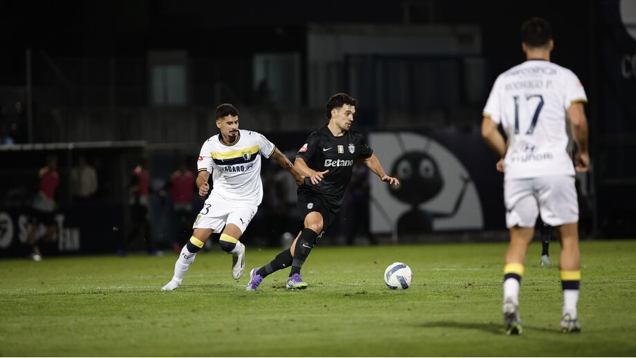 Pote em ação frente ao Famalicão