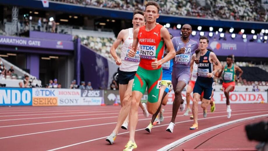 José Carlos Pinto em ação nos 1.500 m do Mundial de Tóquio