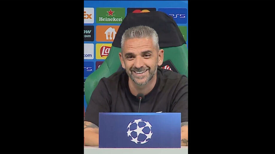 Segundo apurámos, a UEFA estava a testar o alarme que toca nos intervalos dos jogos e que indica que está na hora de os jogadores regressarem