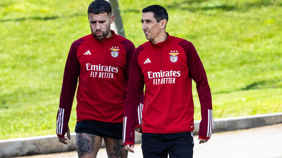 Otamendi e Di María quando eram companheiros no Benfica