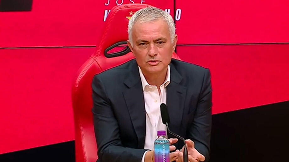 Treinador do Benfica sublinha que equipa "não vai ganhar sempre", mas...