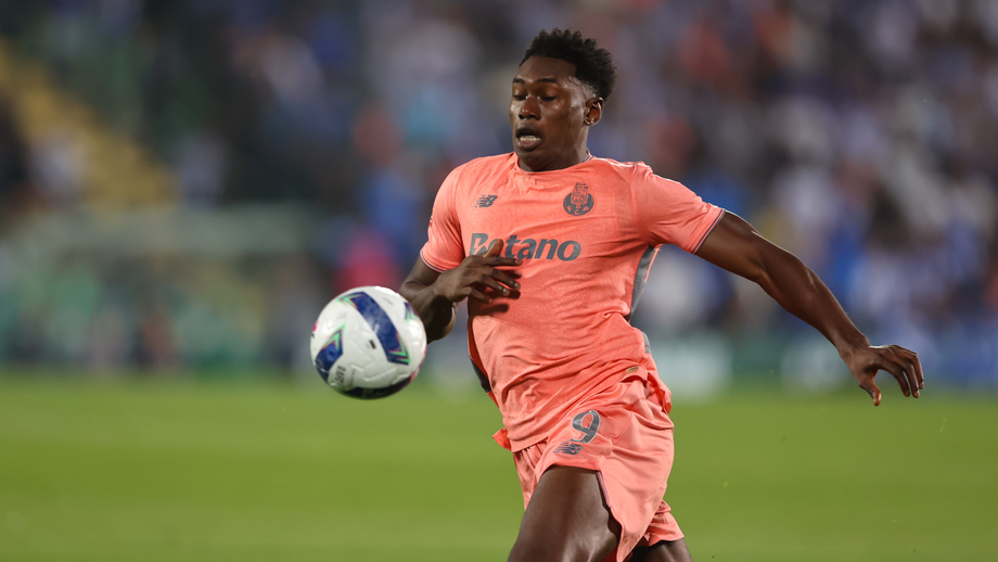 Samu regressa à seleção espanhola