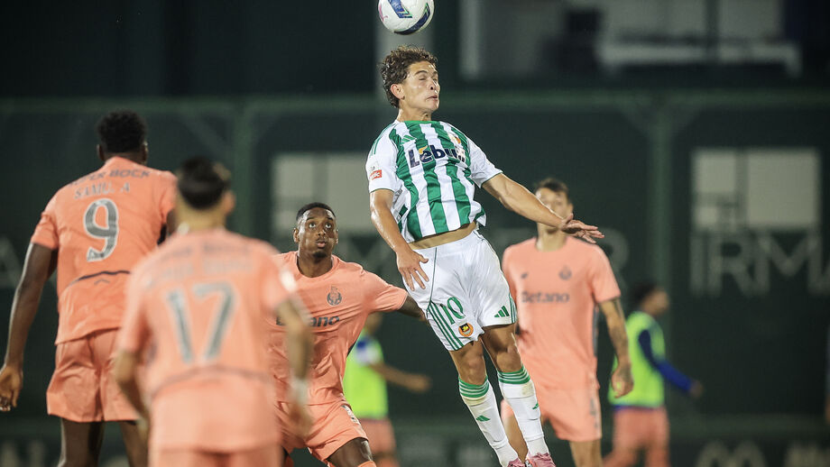 Brandon Aguilera em ação frente ao FC Porto