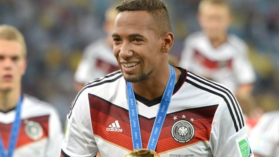 Jérôme Boateng deixa o futebol com uma lista bem preenchida de títulos,